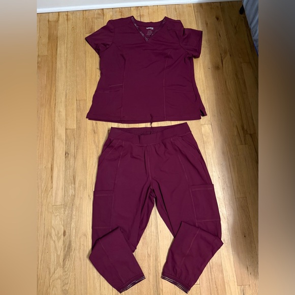 Urbane Impulse Scrubs - Picture 4 of 9